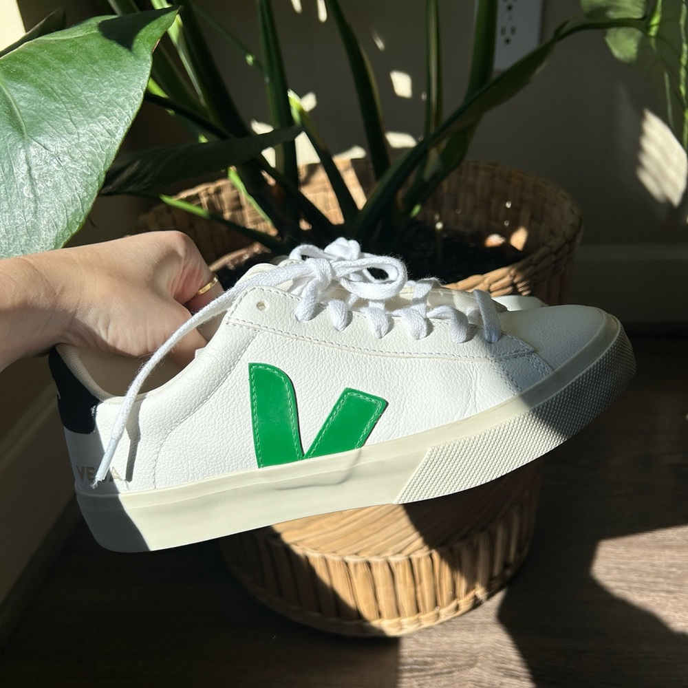 Like New Vejas